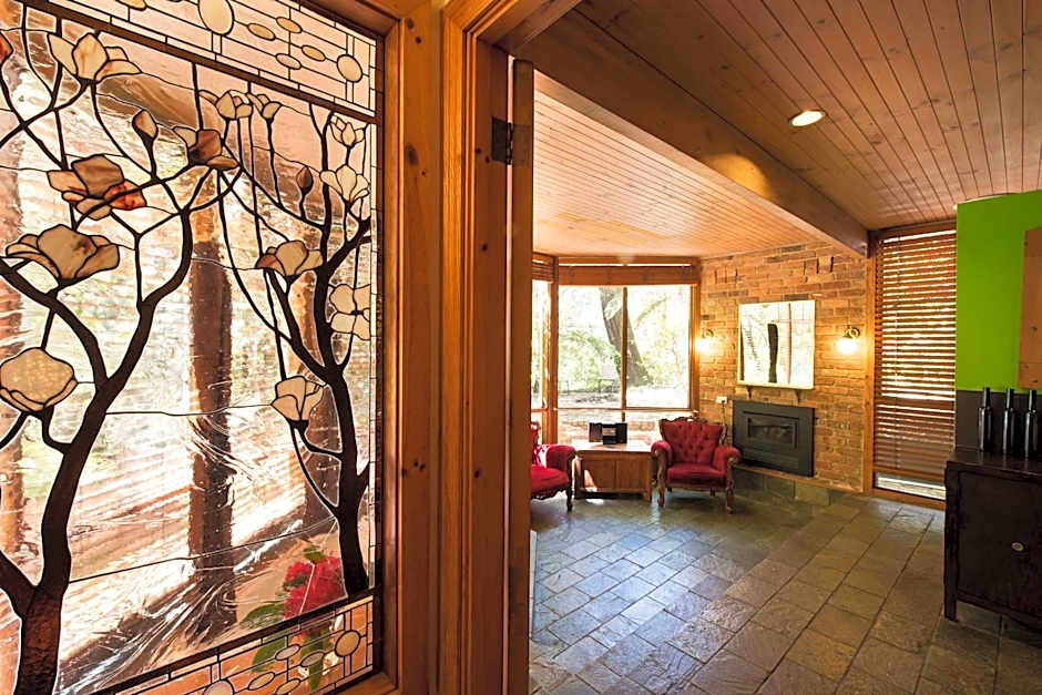 Linden Gardens Rainforest Retreat