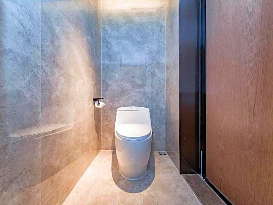 Echarm Hotel Wuhan Keting Polar Ocean World