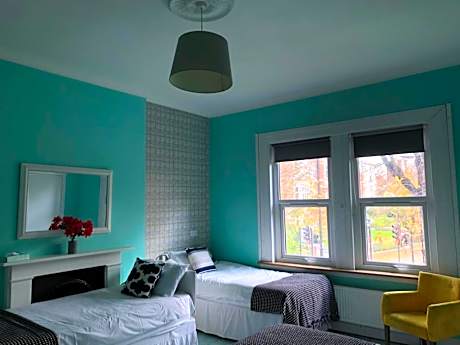 Triple Room with Private Bathroom