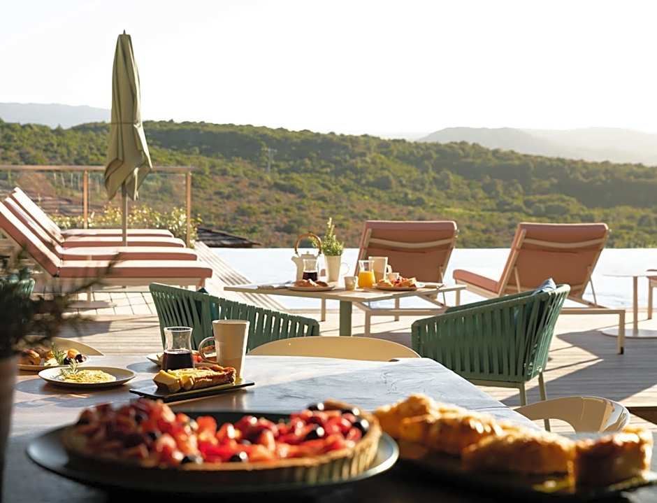 Hôtel Version Maquis Santa Manza