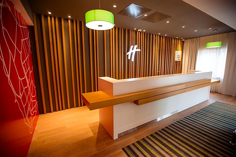 Holiday Inn Aktau - Seaside By IHG