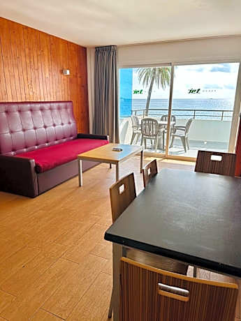 Two-Bedroom Suite with Sea View
