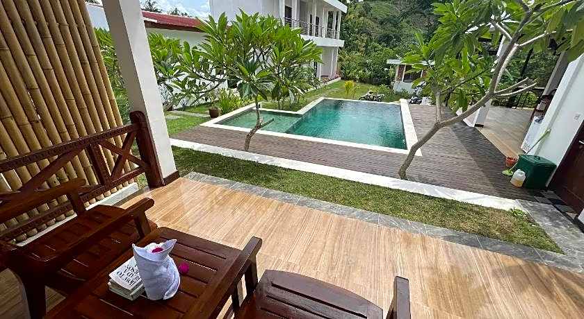 The Local Areguling – Kuta, Lombok, ID