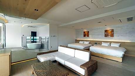 Superior Suite with Private Sauna and Sea View