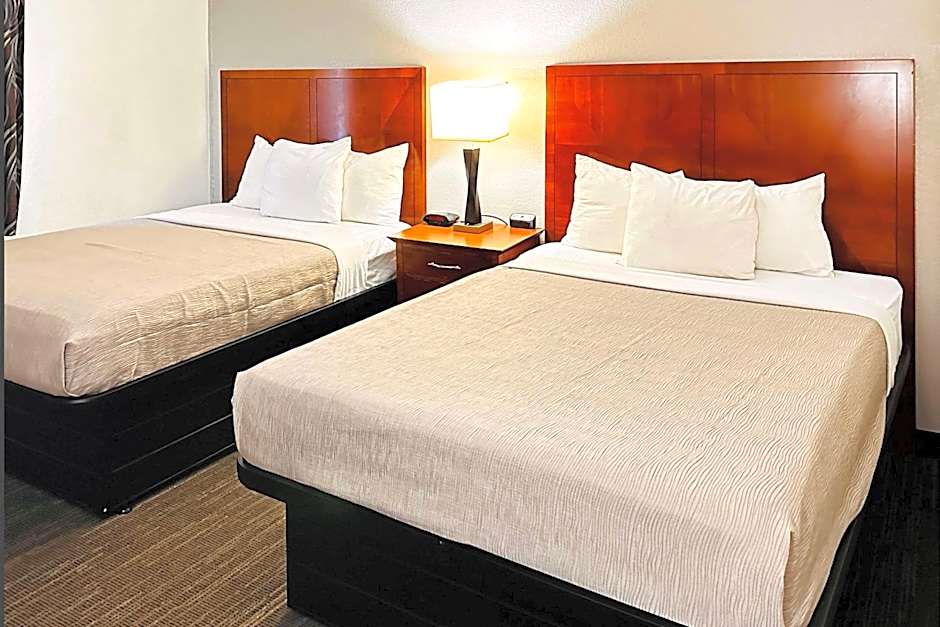 Quality Inn St. Paul-Minneapolis-Midway