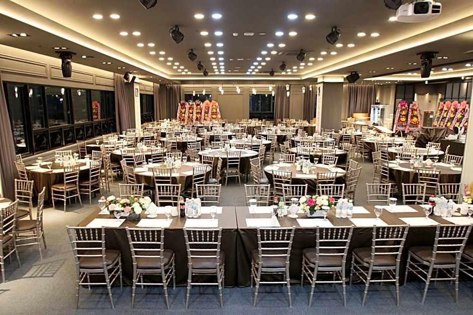 Andong Hotel