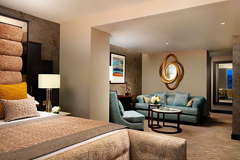 Grand Central Hotel Belfast