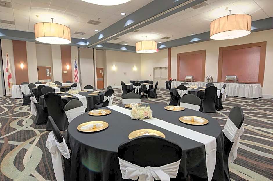 Holiday Inn St. Petersburg N - Clearwater By IHG