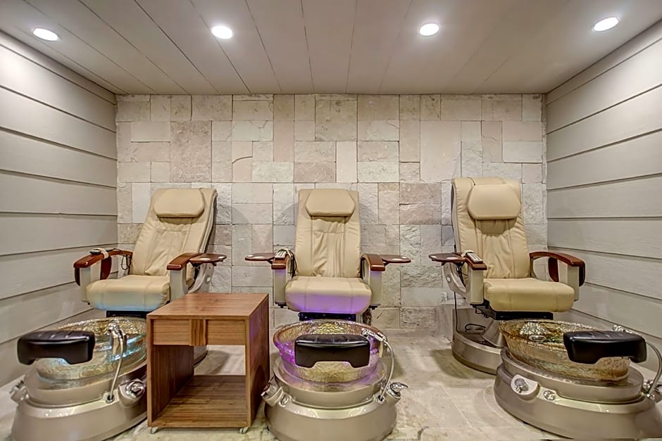 Royalton Negril An Autograph All-Inclusive Resort