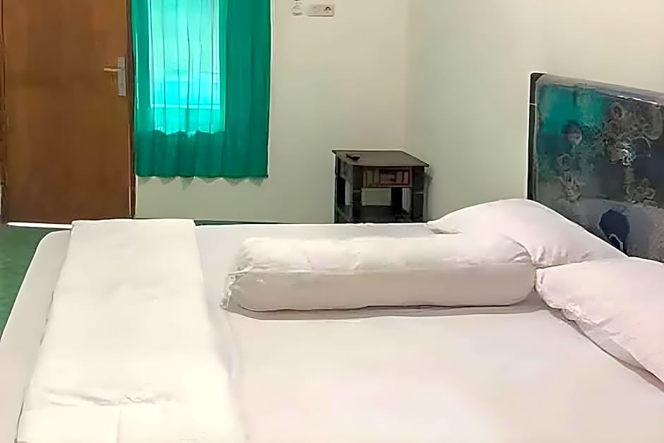 Griya Fadamas Syariah By Reddoorz – Madiun, MO