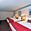 Travelodge by Wyndham Mackinaw City