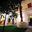 Riad O LY