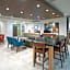 Holiday Inn Express Hotel & Suites Longmont By IHG