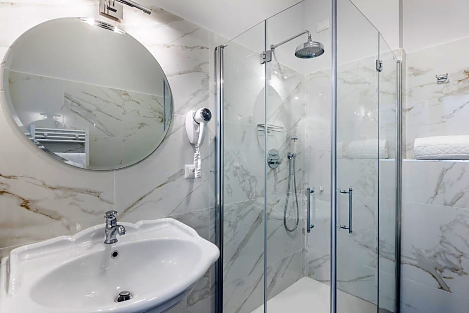 3110 ArtHotel