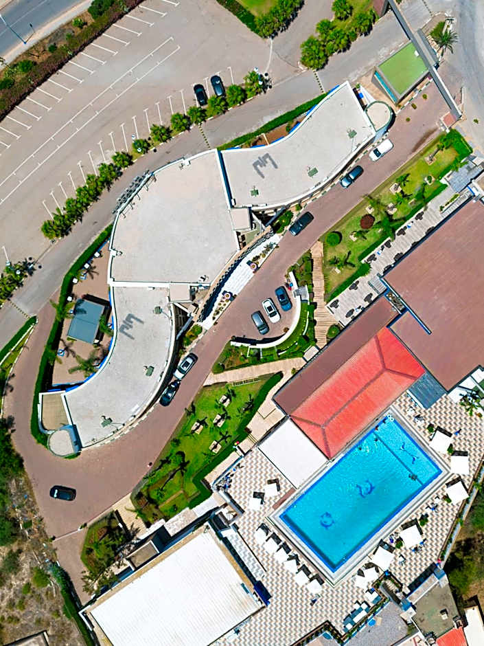 Mira Palace Hotel