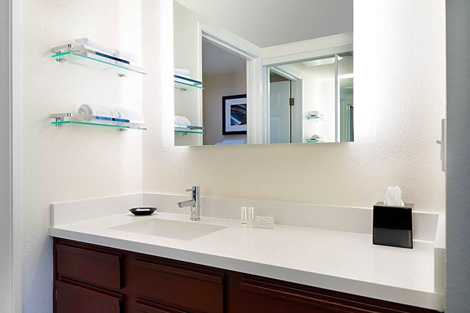 Residence Inn by Marriott Las Vegas Hughes Center