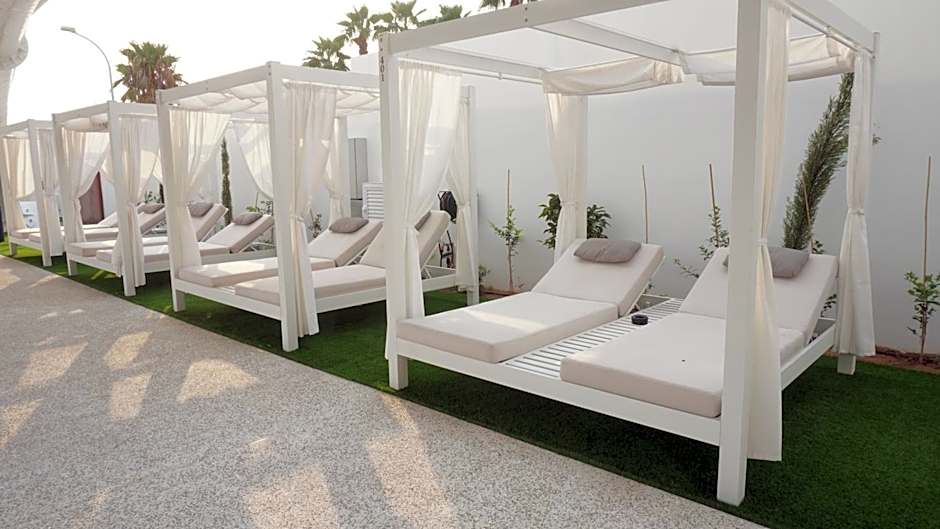 Flamingo Paradise Beach Hotel - Adults Only