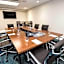 Redmont Hotel Birmingham, Curio Collection by Hilton