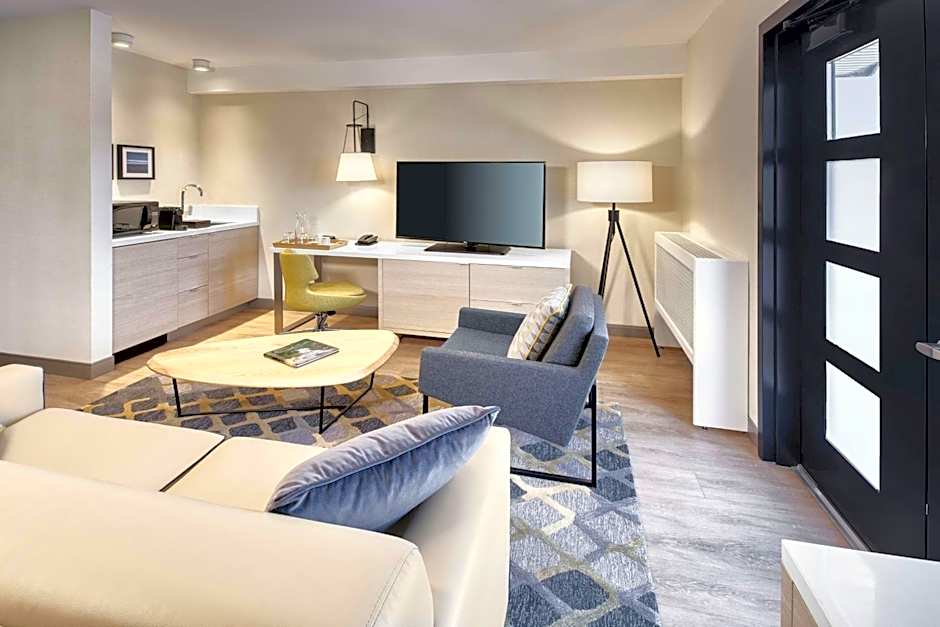 The Insignia Hotel, Sarnia, a Tribute Portfolio Hotel