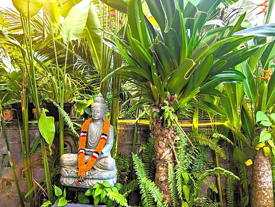 Ayumar Homestay Medewi