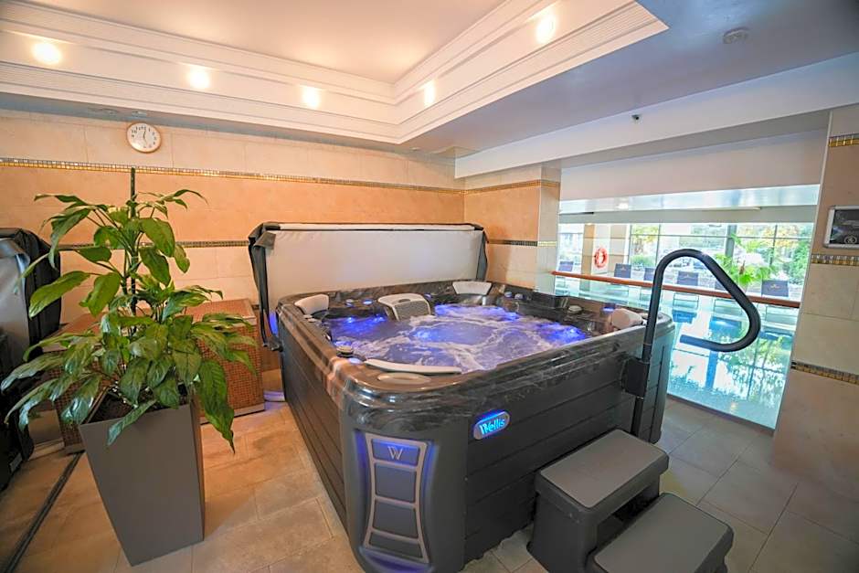 Hotel Divinus