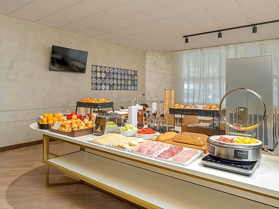 B&B Hotel Como City Center