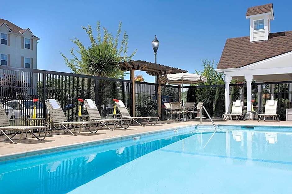 Sonesta Simply Suites Seattle Renton