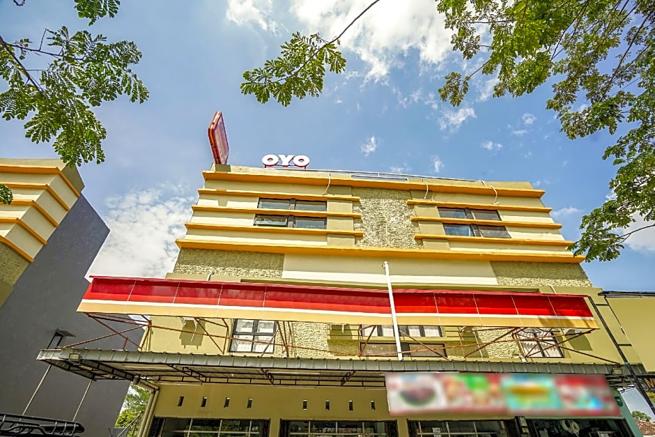 OYO Life 570 Pesona Asri Homestay Syariah