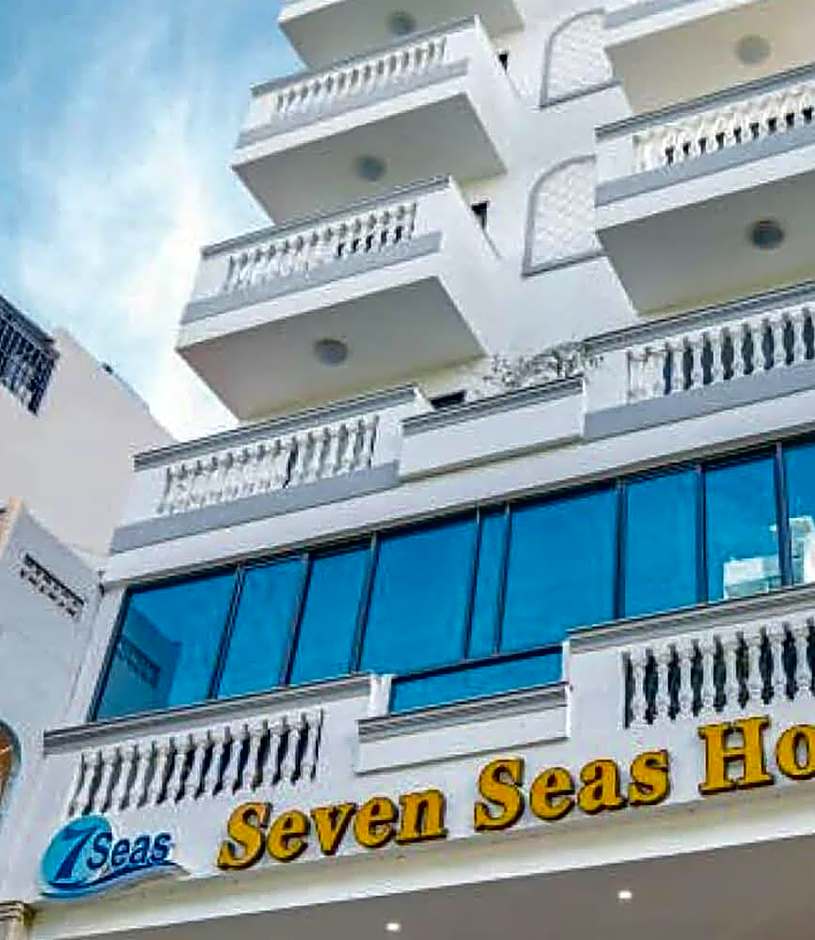 Seven Seas Hotel and Apartment