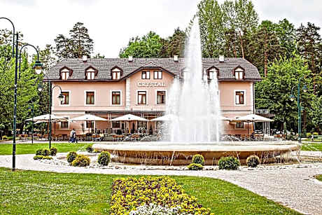 Hotel Crystal