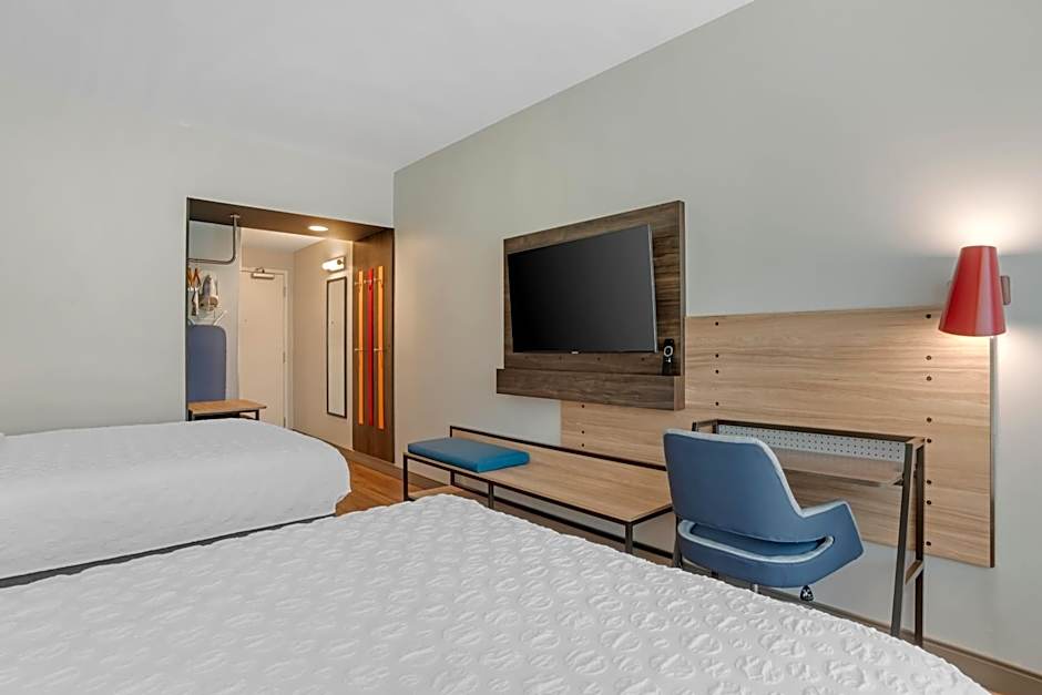 Tru by Hilton Gastonia