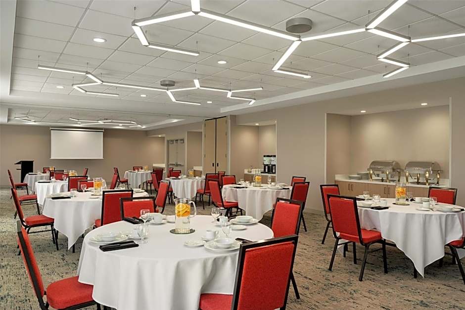 Hilton Garden Inn Cleveland Airport