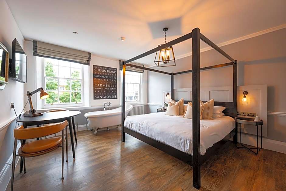 Tavern Townhouse - Boutique Town Centre Stay, Henley-on-Thames