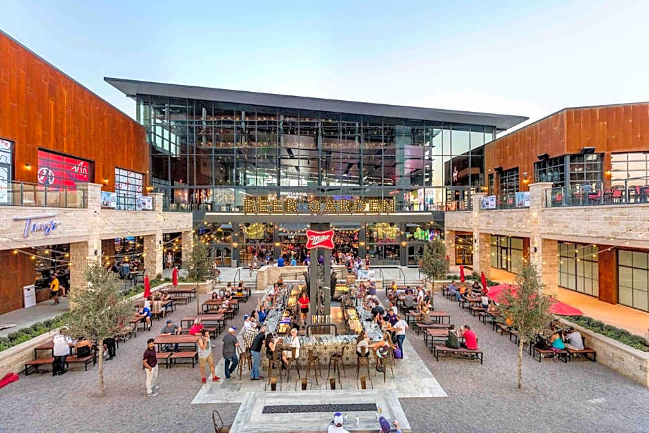 Live! by Loews - Arlington, TX