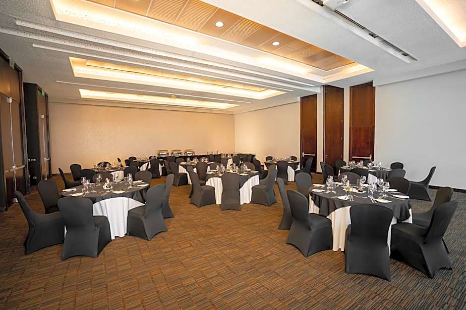 Hilton Garden Inn Santiago Airport