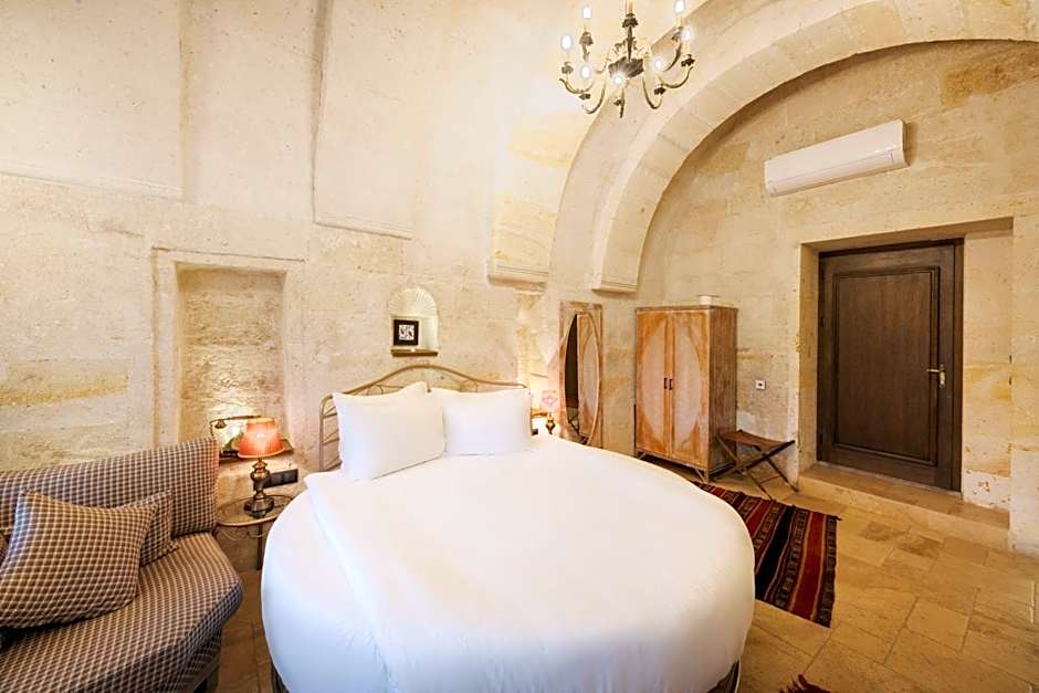 Tafoni Houses Cave Hotel