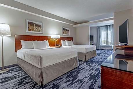 Queen Suite with Two Queen Beds and Sofa Bed