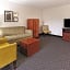 La Quinta Inn & Suites by Wyndham Miami Airport East