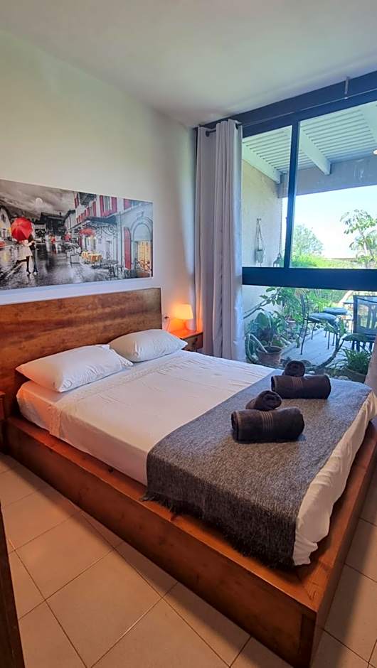 Neot Golf Caesarea Garden Apartment