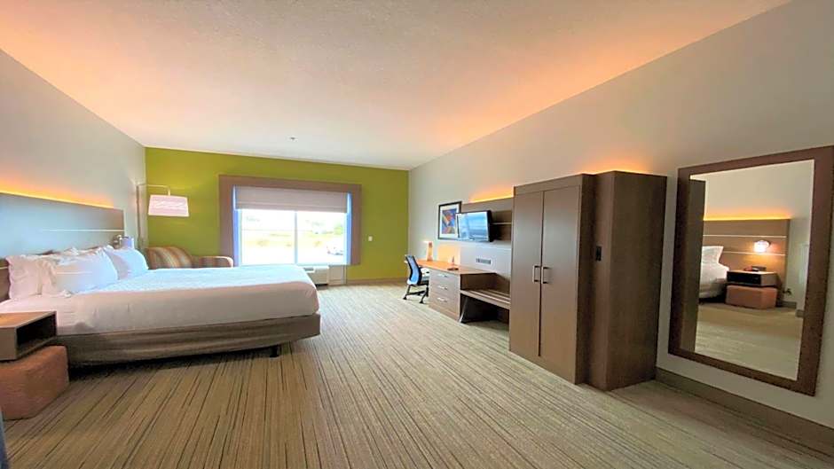 Holiday Inn Express Hotel & Suites Somerset Central By IHG