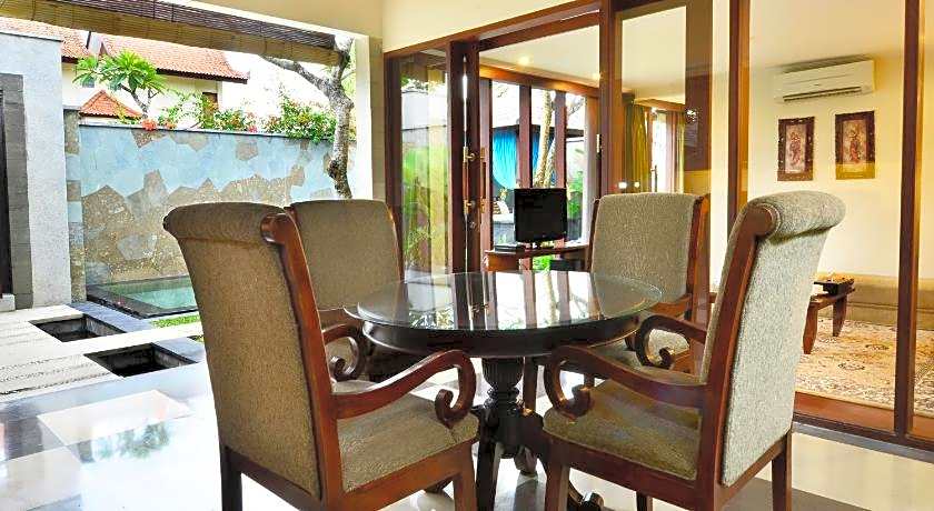 The Khayangan Dreams Villa, Seminyak