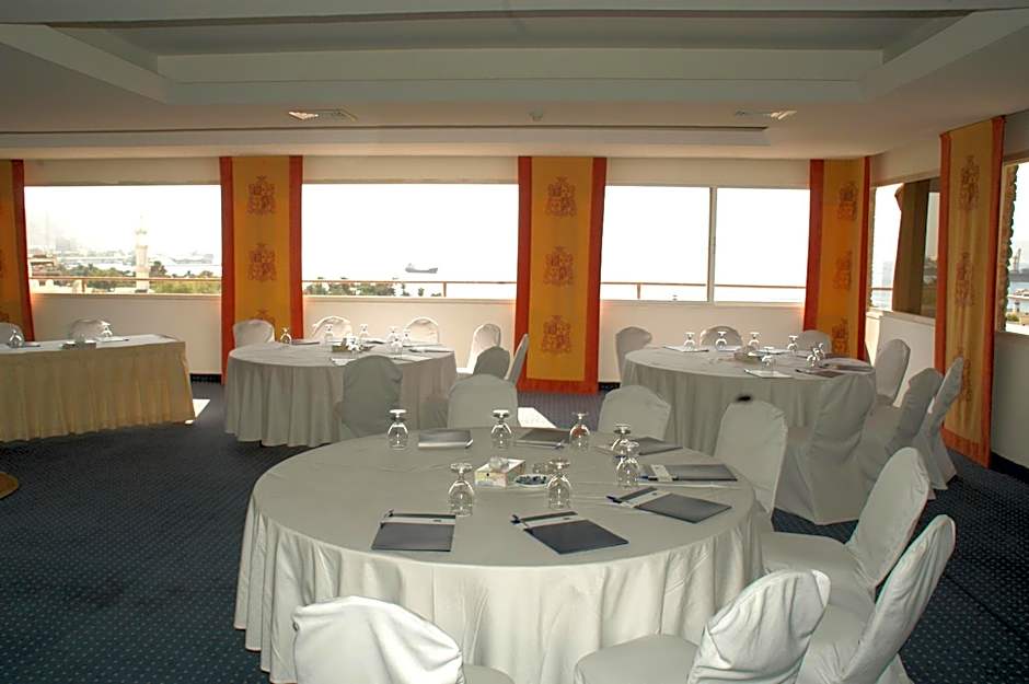 Mina Hotel