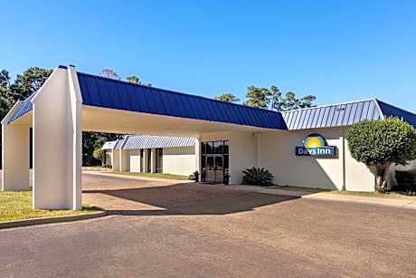 Days Inn by Wyndham McComb MS
