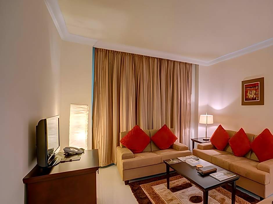 Dream City Hotel Apartments L.L.C. 