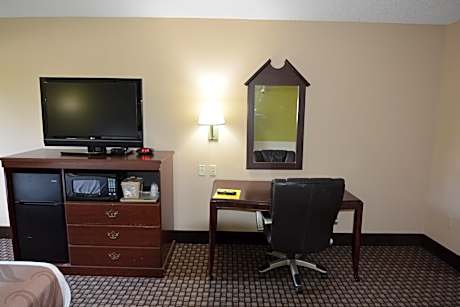 King Suite with Spa Bath