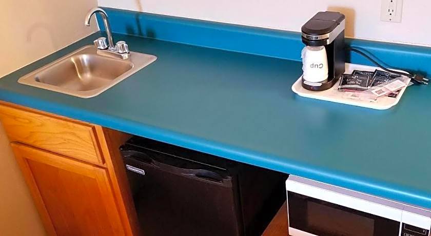 Americas Best Value Inn St. Louis South