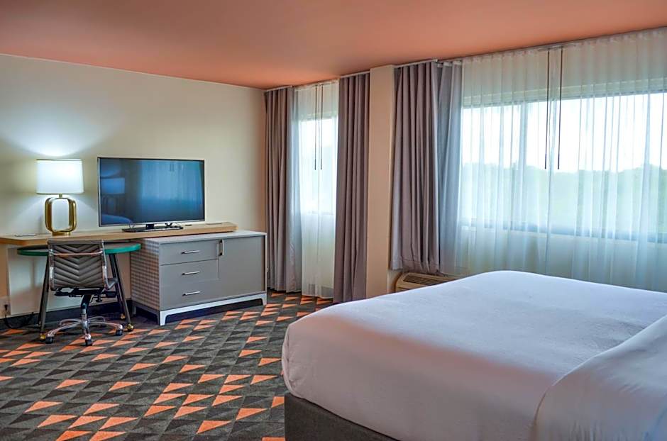 Holiday Inn Mobile West I-10 By IHG