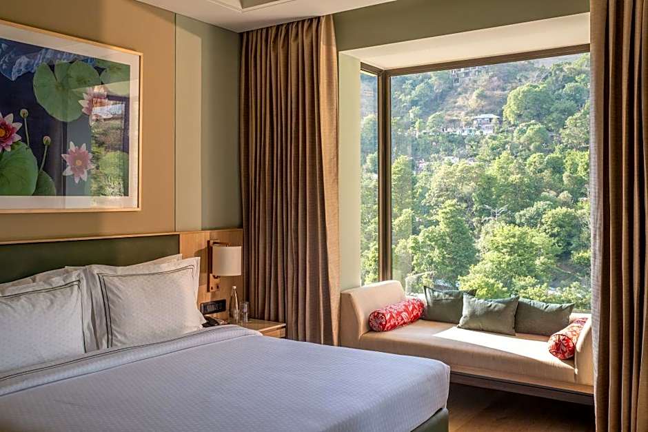 Club Mahindra Kandaghat, Shimla