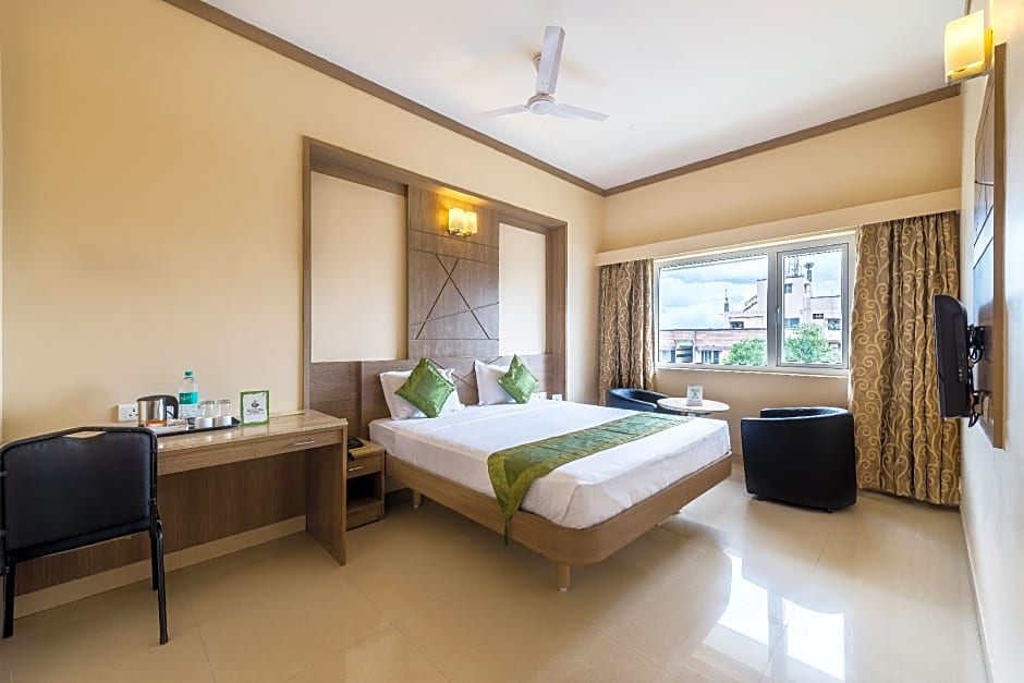 Treebo Trend Ess Grande