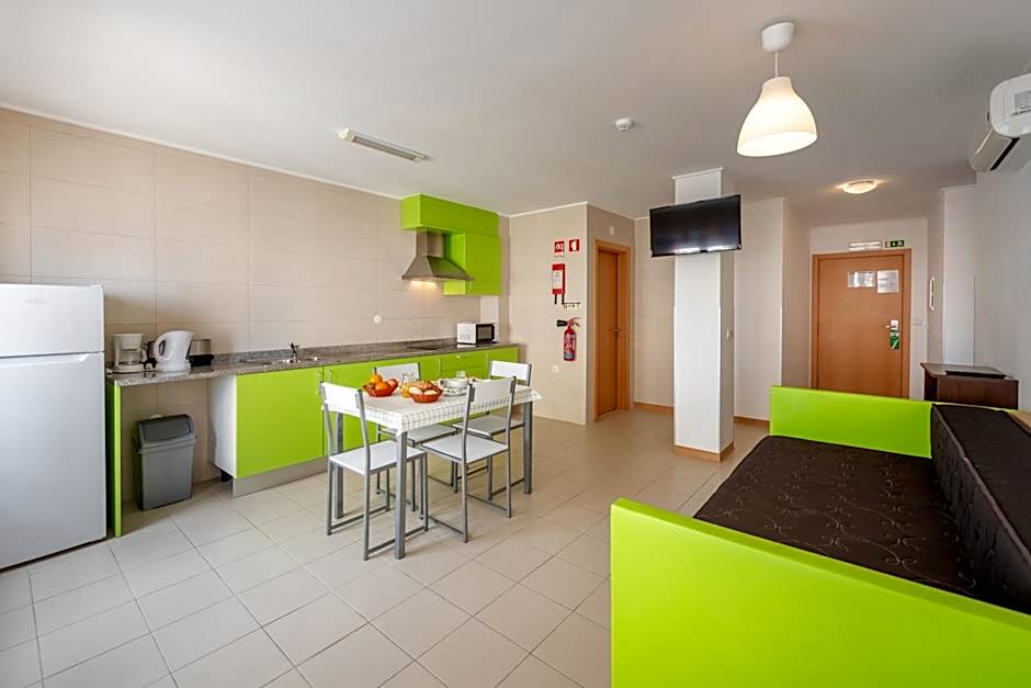 Apartamentos Mirante da Rocha